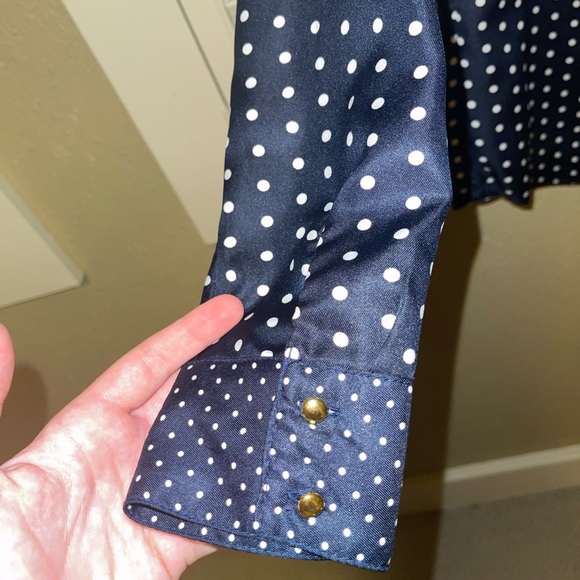 THE LIMITED womens polka dot navy blue blouse - Picture 4 of 7